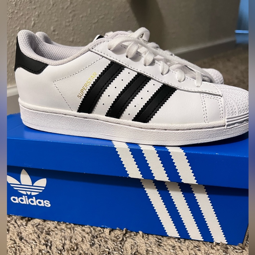 Adidas Superstar Classics